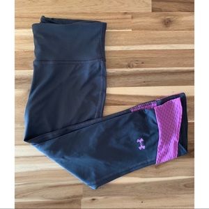 Under‎ Armour • Capri Workout Pants